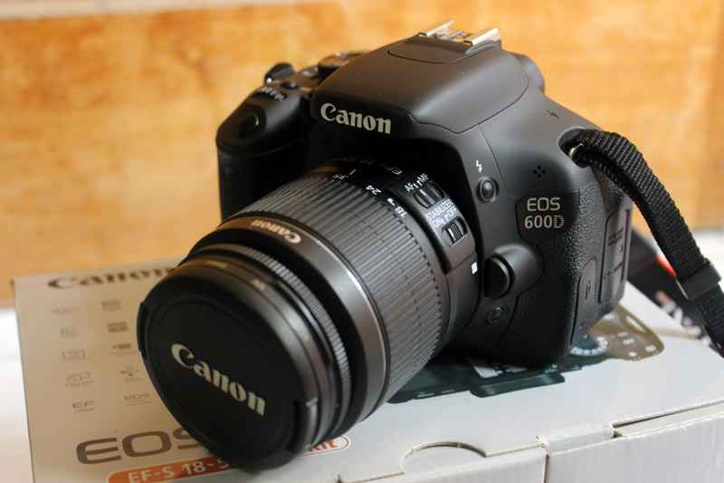 jual kamera canon eos 600d kit 18 55 mm di indonesia jual kamera canon eos 600d kit 18 55 mm di indonesia