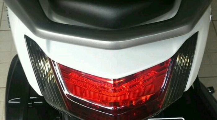 jual ducktail stop l yamaha nmax alvaline jual ducktail stop l yamaha nmax alvaline