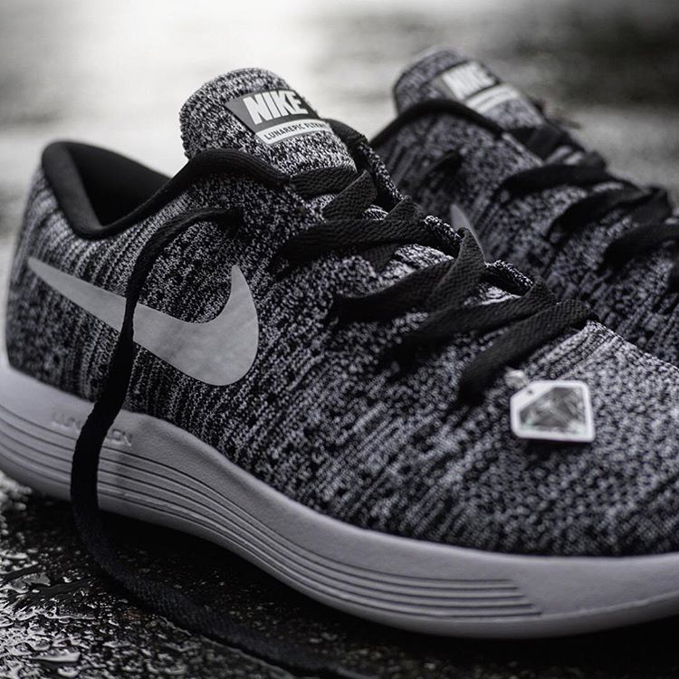 jual nike lunar epic lunarepic oreo abu hitam putih jual nike lunar epic lunarepic oreo abu hitam putih