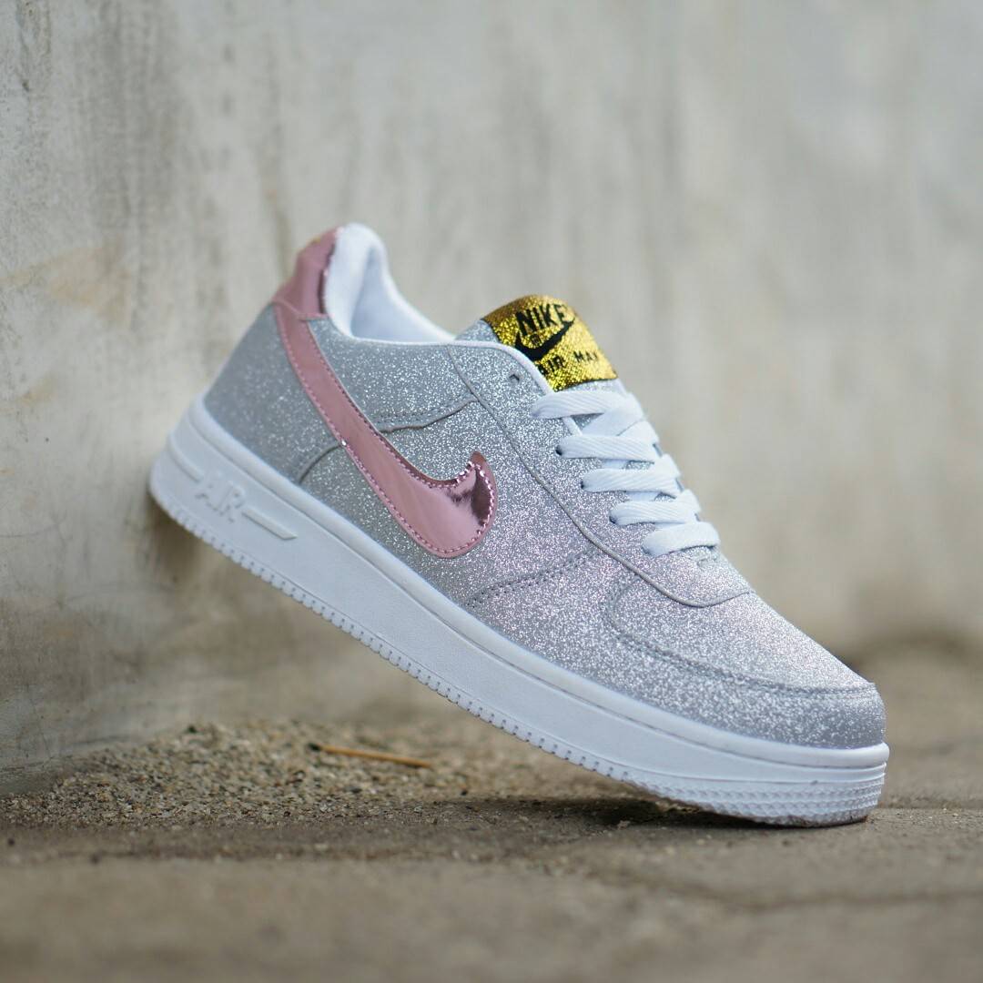 76. Air Force 1 High Bobbito Garcia