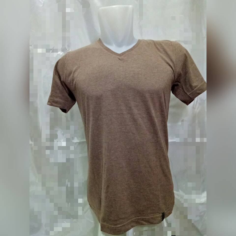 kaos oblong details polos dark brown kaos oblong details polos dark brown