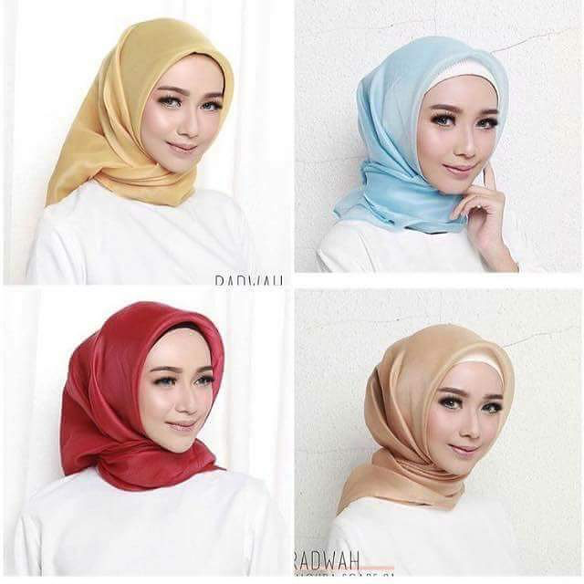 4 Bahan Jilbab Segiempat dan Pashmina yang Super Hits di