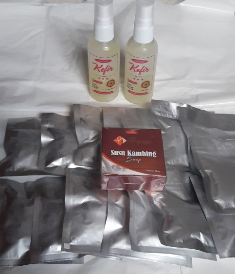 MASKER KEFIR BENGKOANG 30 DAYS SUSU SAPI PEMUTIH PENCERAH WAJAH